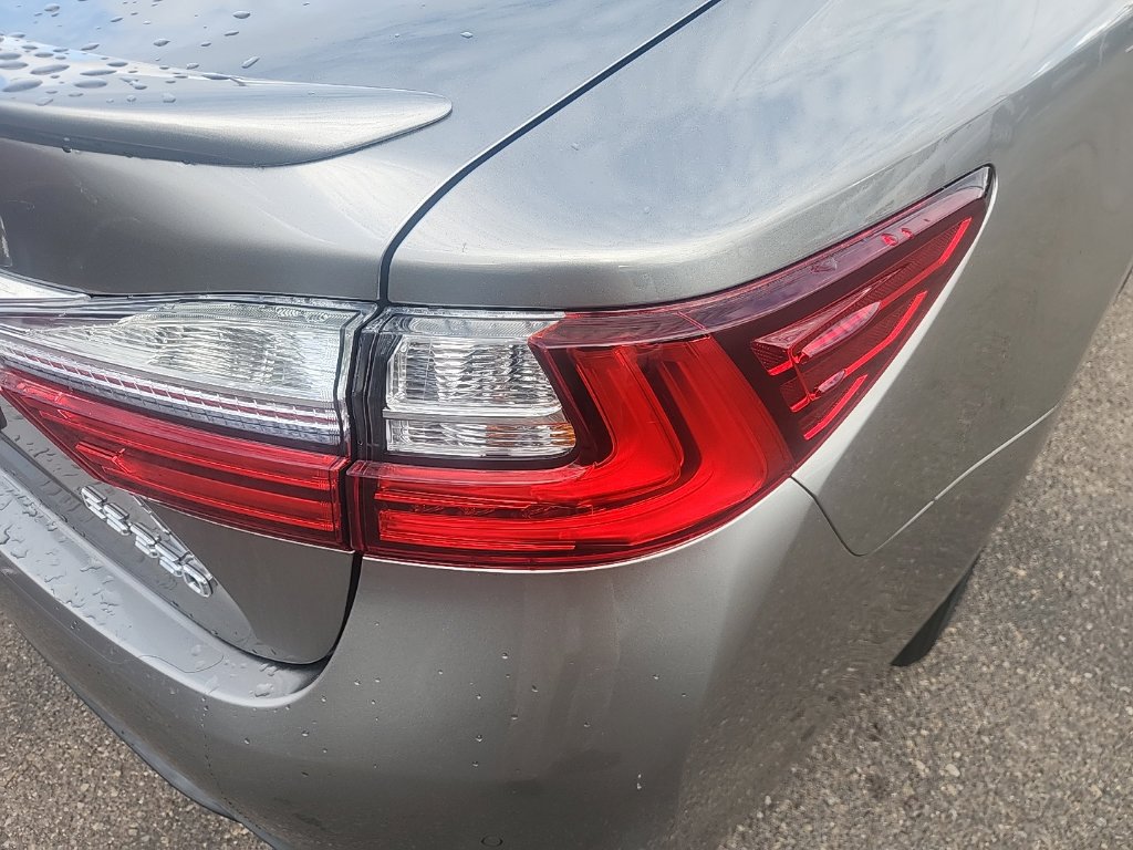 Used 2017 Lexus ES 350 w/ Navigation System Package FWD image 14