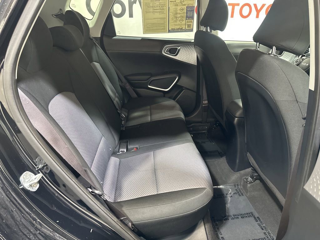 Used 2022 Kia Soul LX w/ Technology Package image 15