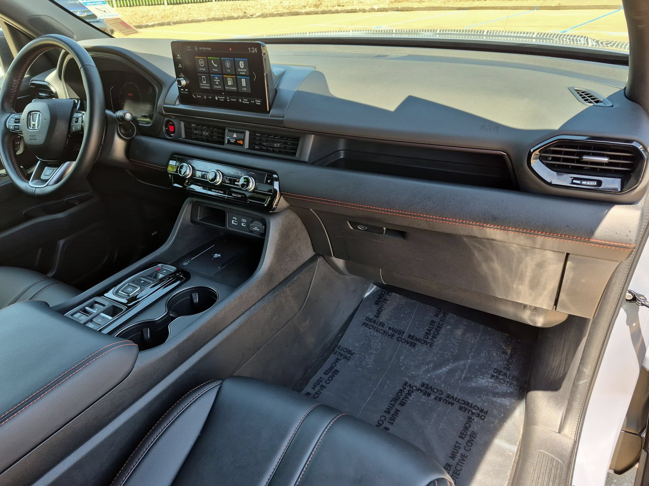 Certified 2024 Honda Pilot TrailSport image 32