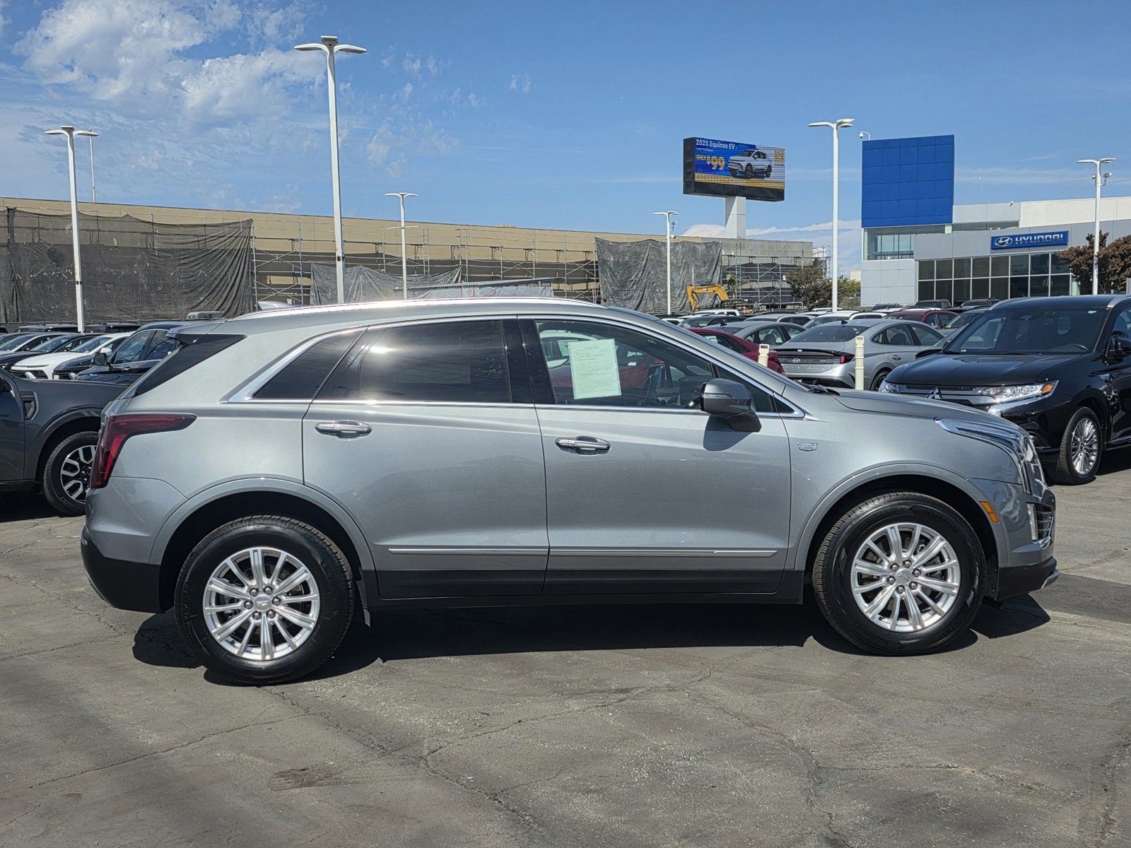 Used 2023 Cadillac XT5 Premium Luxury image 8