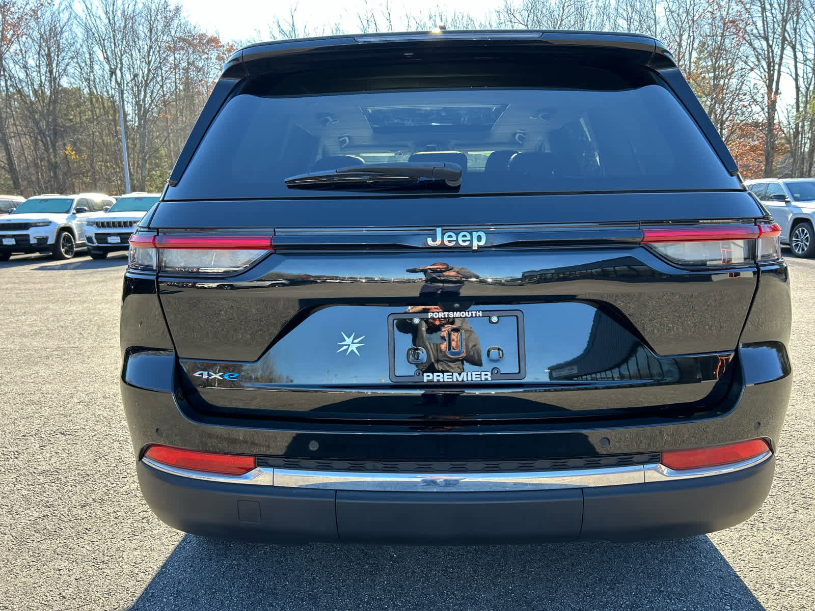 Used 2023 Jeep Grand Cherokee 4WD 4xe image 8