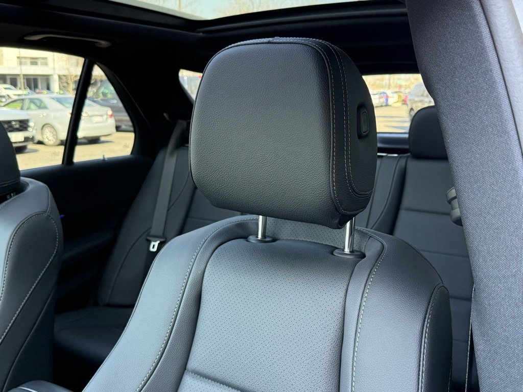 New 2026 Mercedes-Benz GLE 350 4MATIC image 3