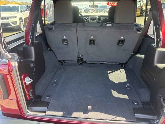Certified 2022 Jeep Wrangler Unlimited Sport AWD/4WD image 26