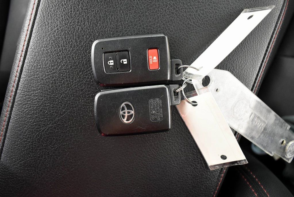 Used 2021 Toyota 4Runner TRD Off-Road Premium w/ Moonroof Package image 42