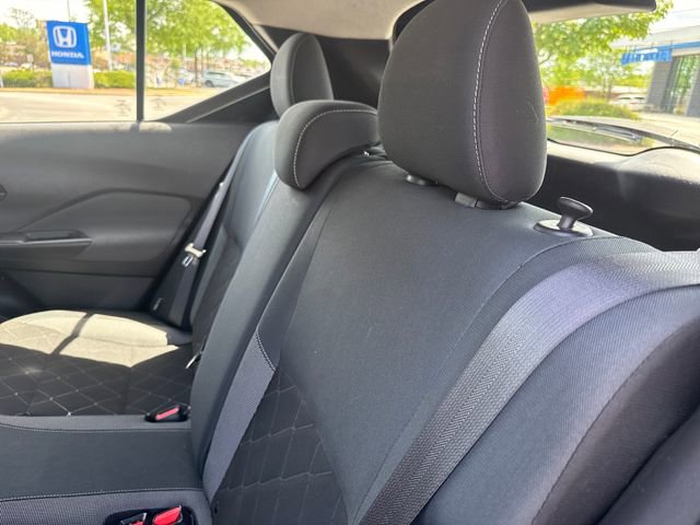 Used 2020 Nissan Kicks S FWD image 18