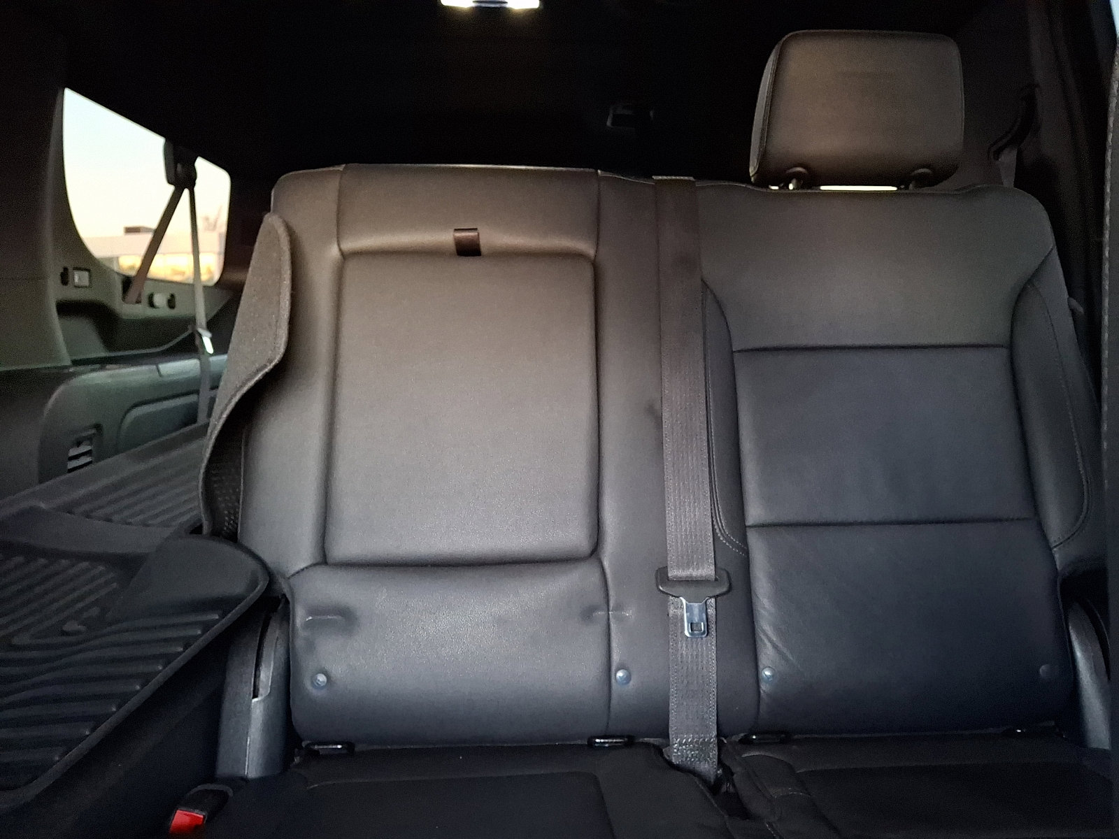 Used 2023 Chevrolet Suburban LT image 19