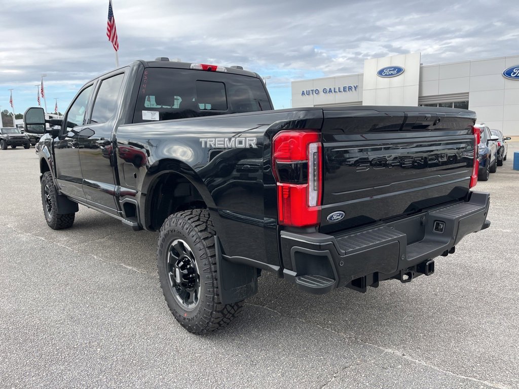 New 2026 Ford F350 Platinum w/ Tremor Off-Road Package image 7