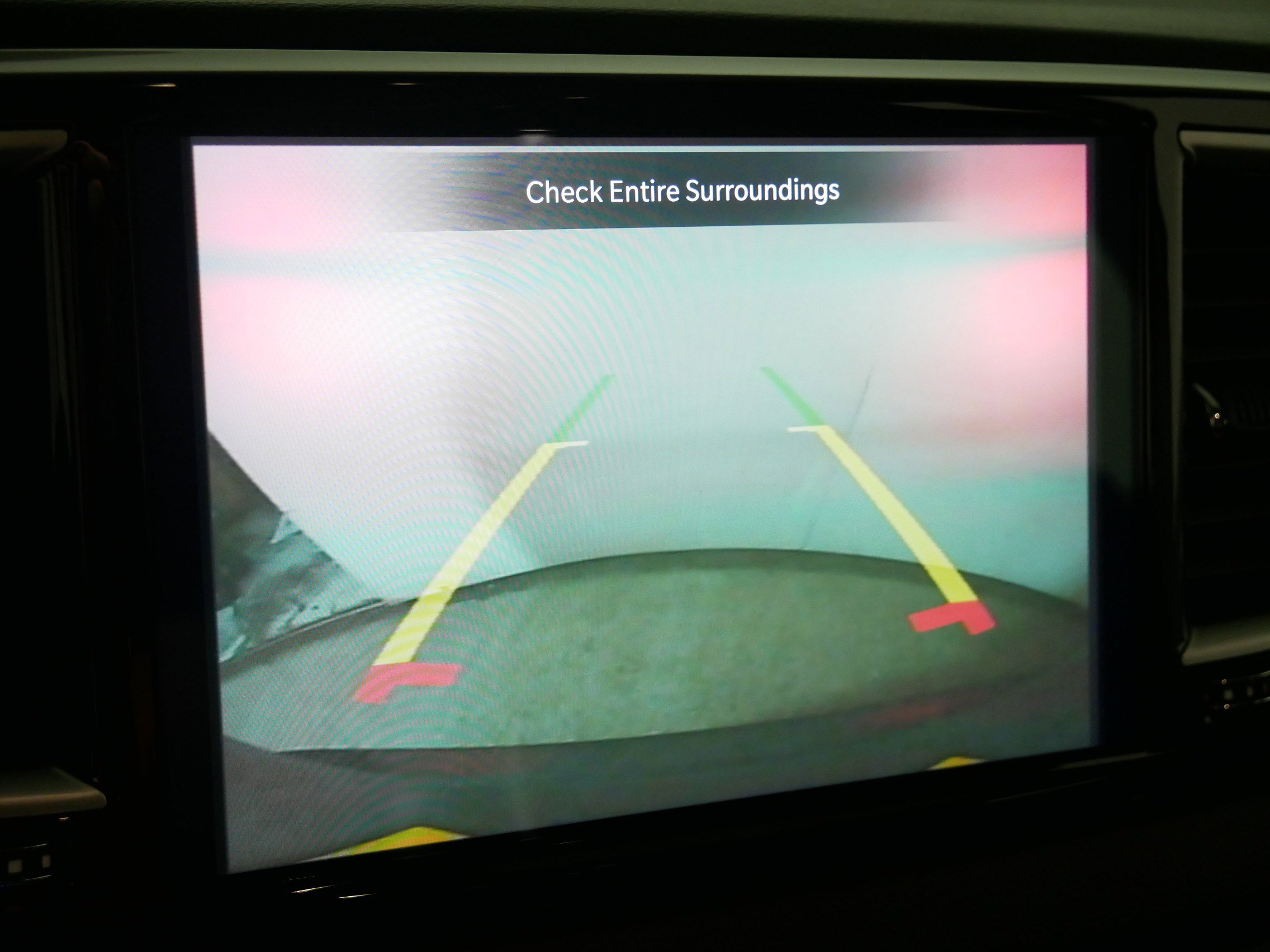 Used 2022 Chrysler Pacifica Touring-L image 31