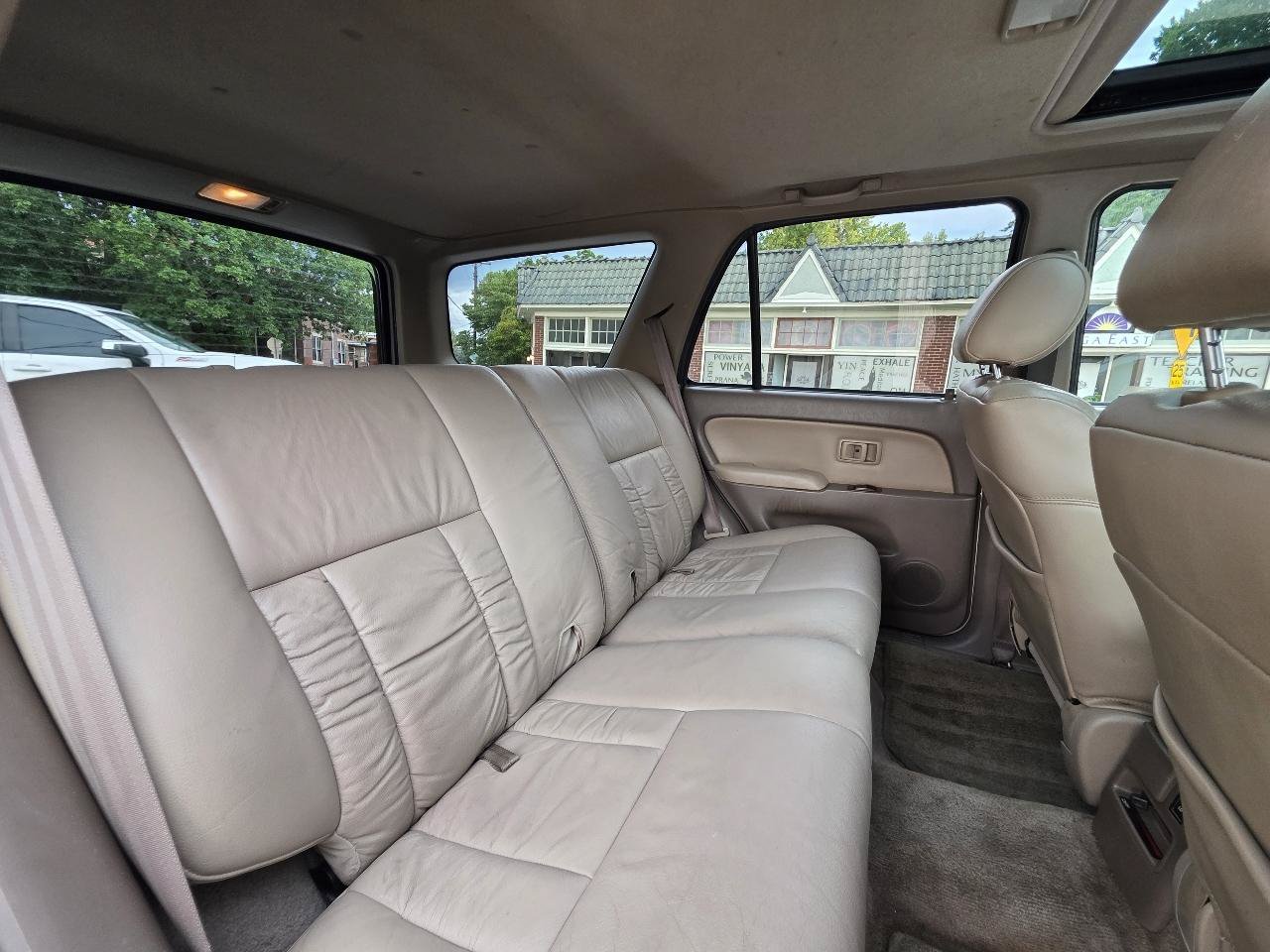 Used 1999 Toyota 4Runner Limited AWD/4WD image 30