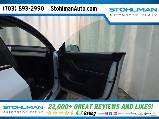 Used 2021 Tesla Model Y Long Range AWD/4WD image 31