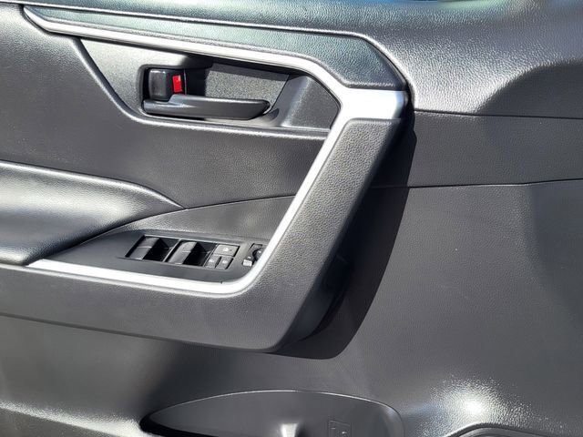 Used 2024 Toyota RAV4 LE image 12