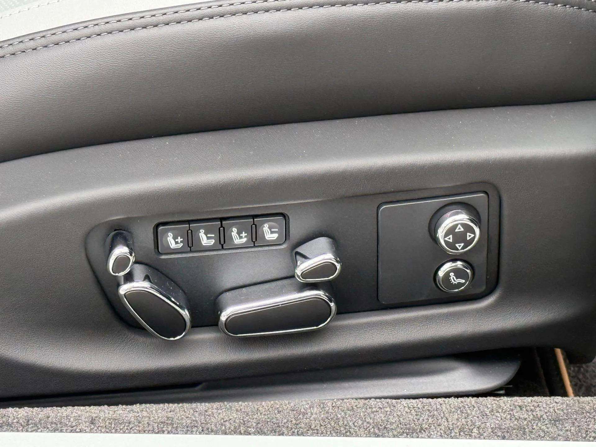 New 2026 Bentley Continental Mulliner image 34