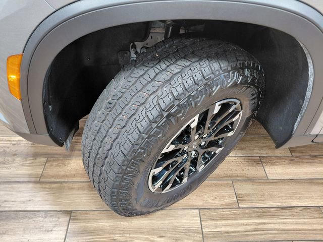 Used 2026 Chevrolet Traverse Z71 image 26