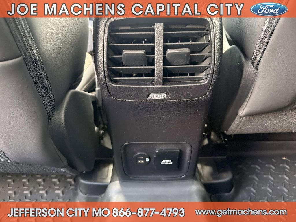 Used 2022 Ford Bronco Sport Badlands image 17