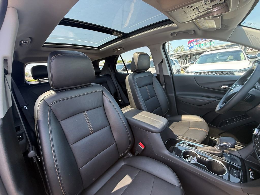 Used 2023 Chevrolet Equinox Premier image 24