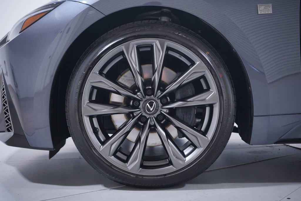 Used 2025 Lexus IS 300 F Sport image 2