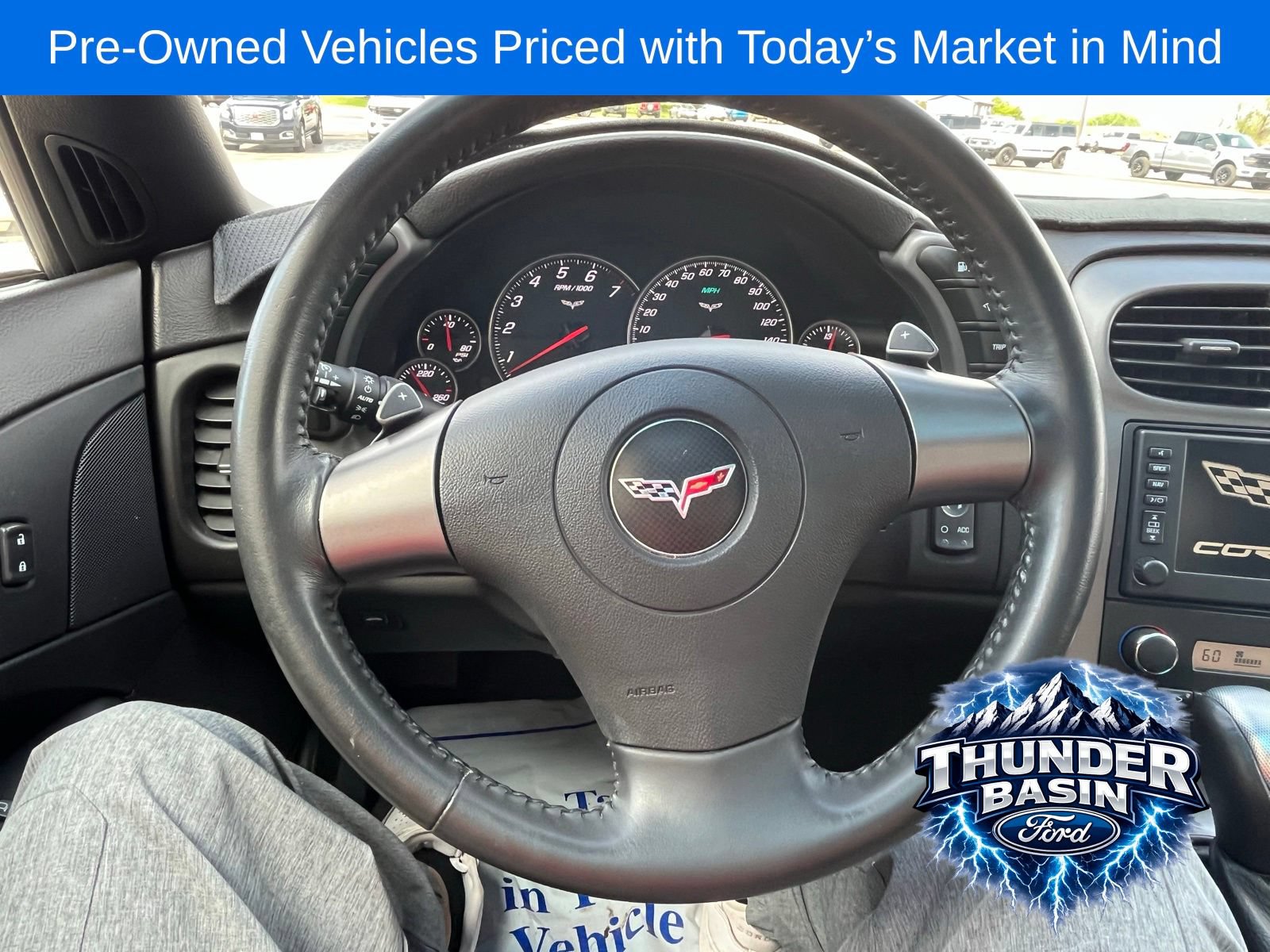 Used 2006 Chevrolet Corvette Coupe w/ Preferred Equipment Group RWD image 24