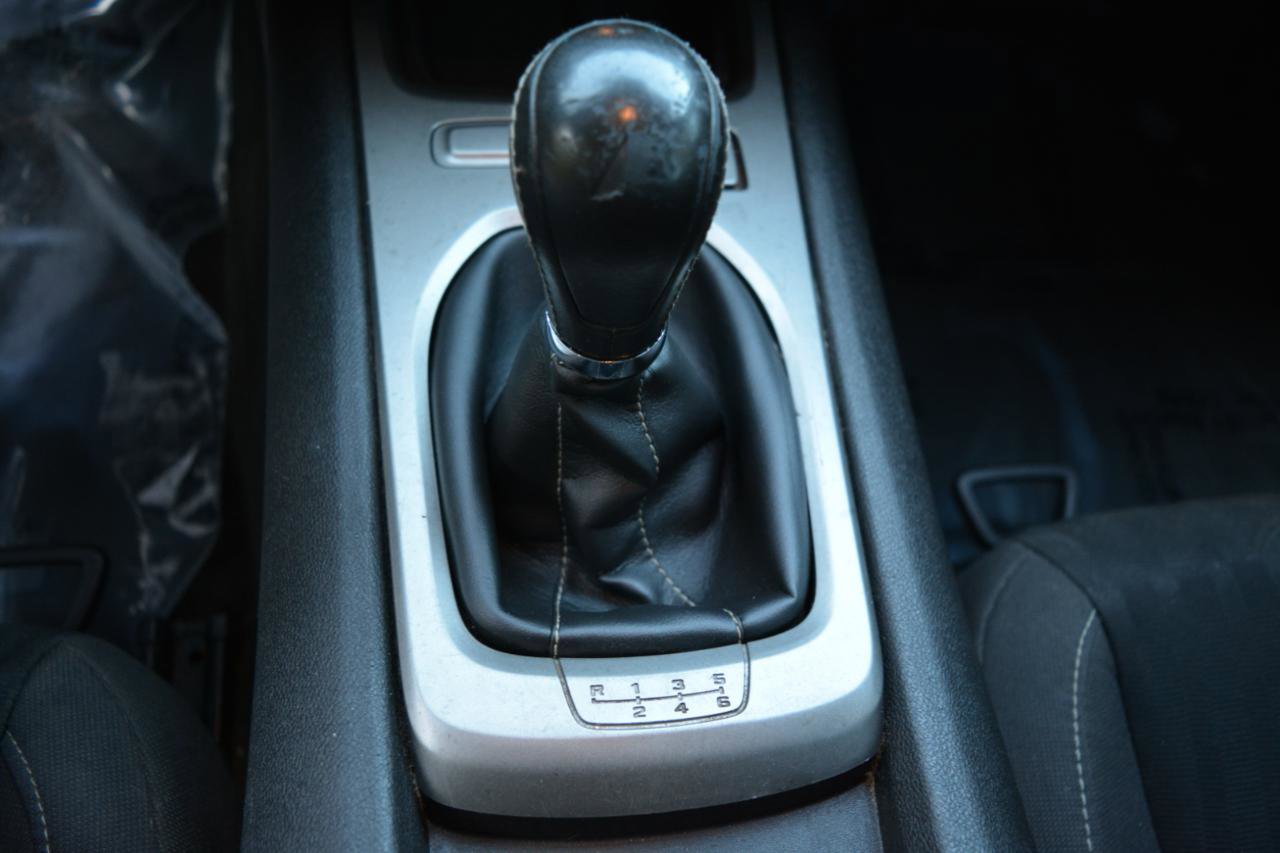Used 2015 Chevrolet Camaro LS RWD image 19