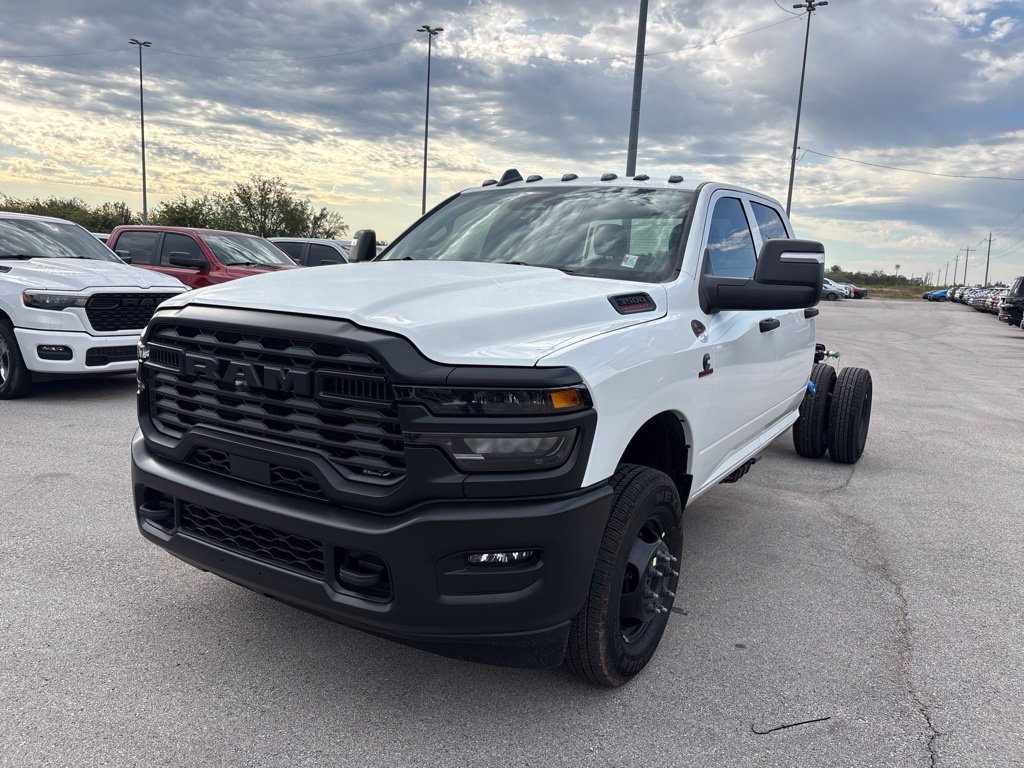 New 2027 RAM 3500 Tradesman AWD/4WD image 33