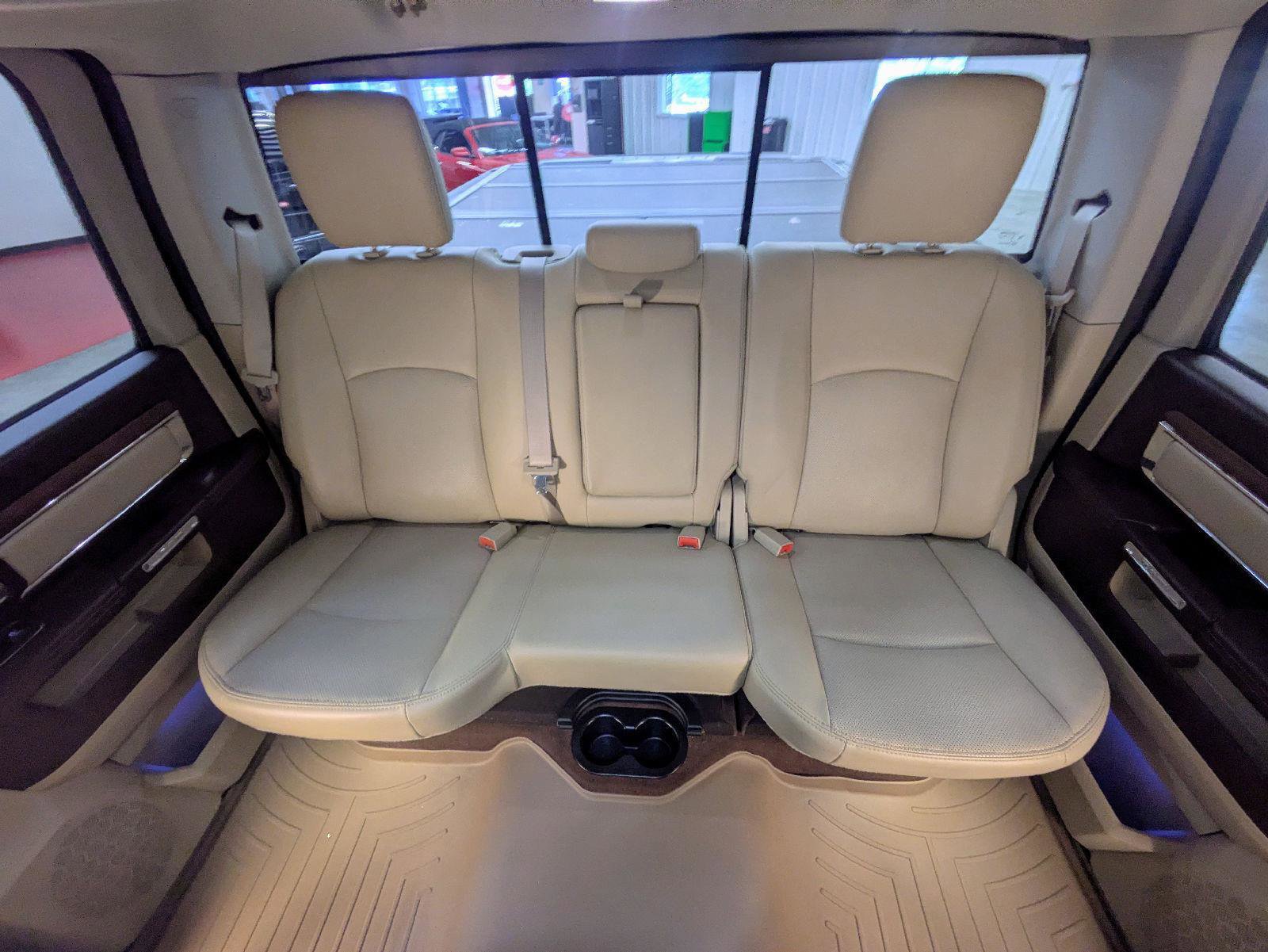 Used 2015 RAM 1500 Laramie w/ Convenience Group AWD/4WD image 42