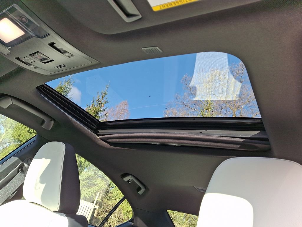 Used 2025 Lexus IS 350 F Sport w/ Navigation Package AWD/4WD image 10