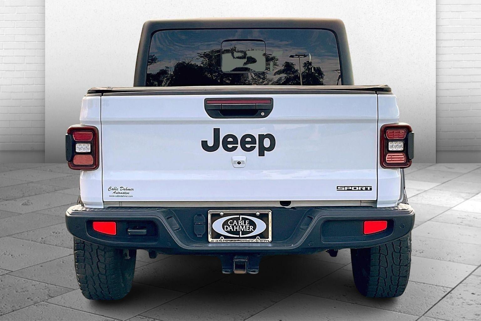 Used 2020 Jeep Gladiator Sport w/ Quick Order Package 24S image 3