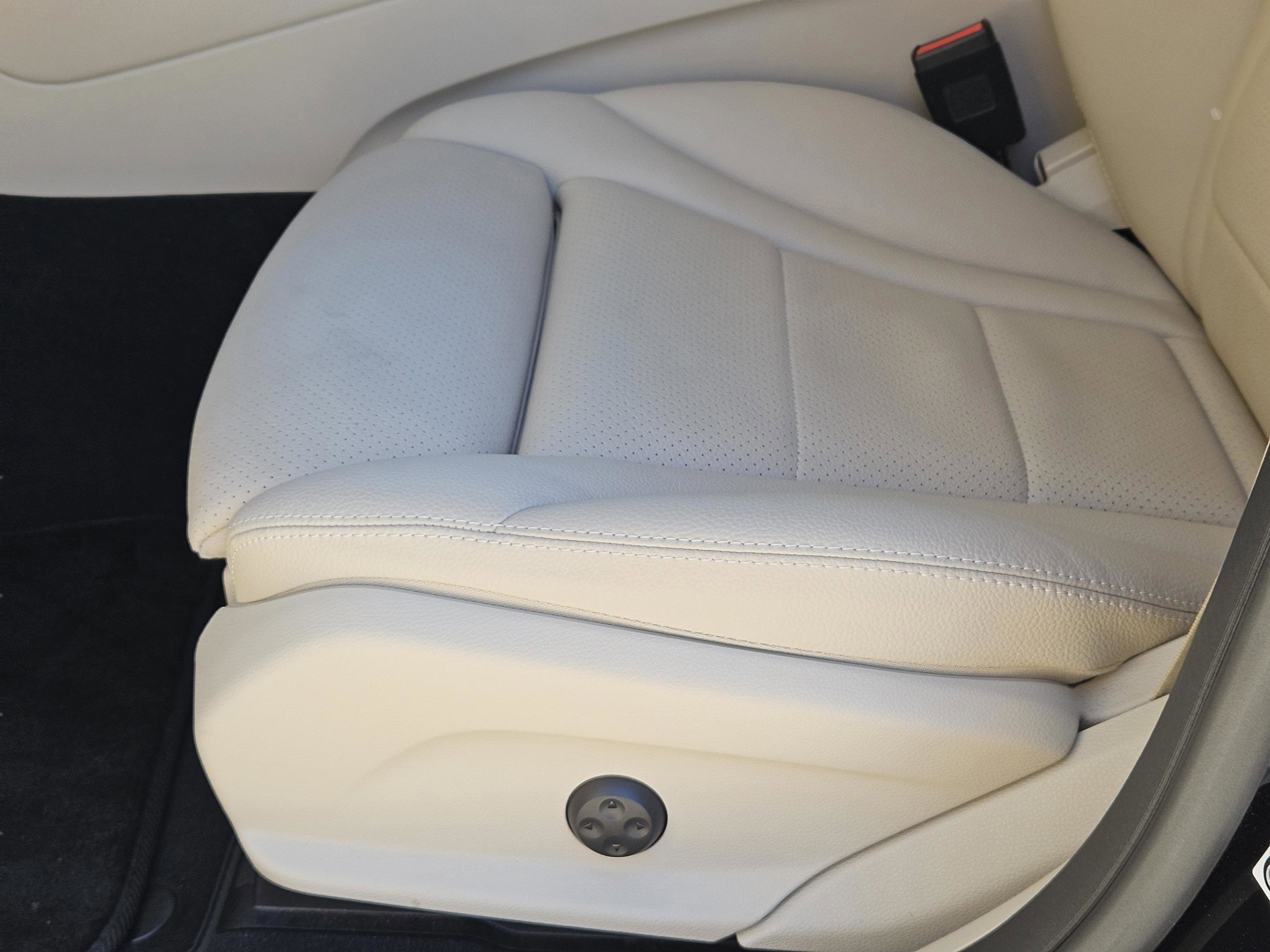 Certified 2022 Mercedes-Benz GLC 300 image 18