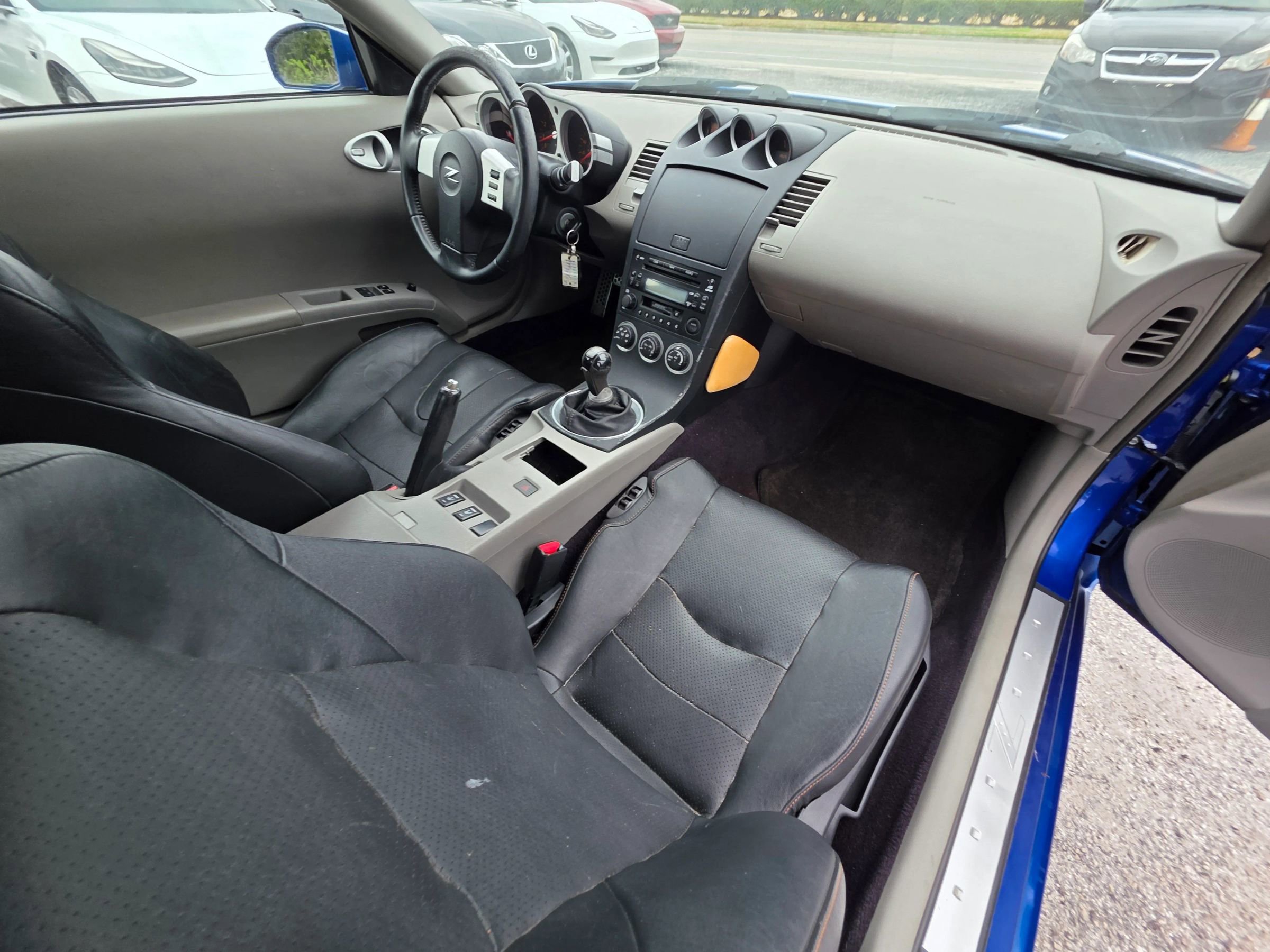 Used 2004 Nissan 350Z Touring image 15