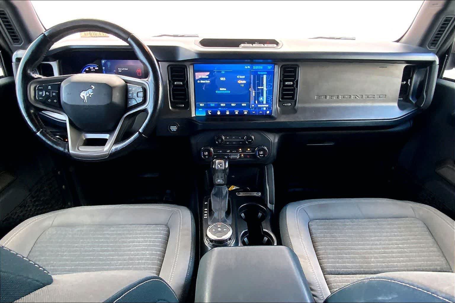 Used 2021 Ford Bronco Outer Banks AWD/4WD image 10