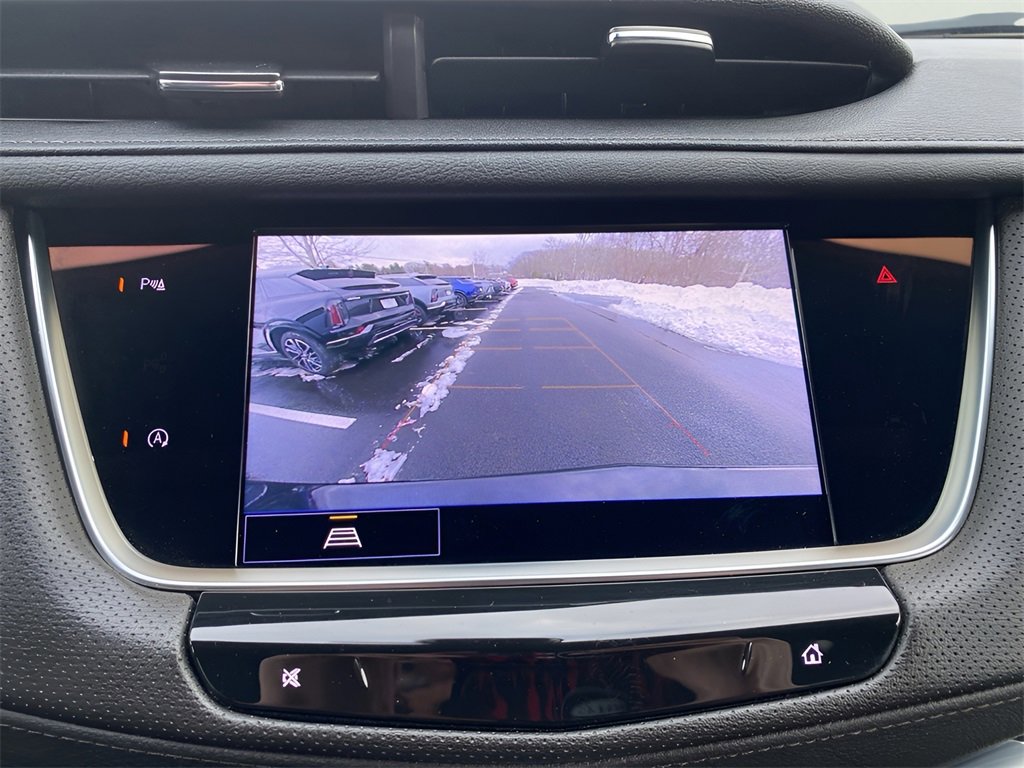 Used 2022 Cadillac XT5 Premium Luxury image 23