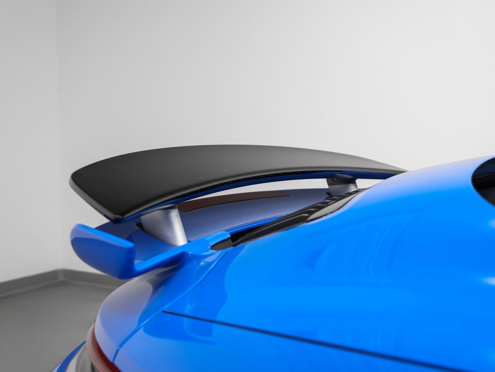 Used 2023 Porsche 911 Turbo image 14