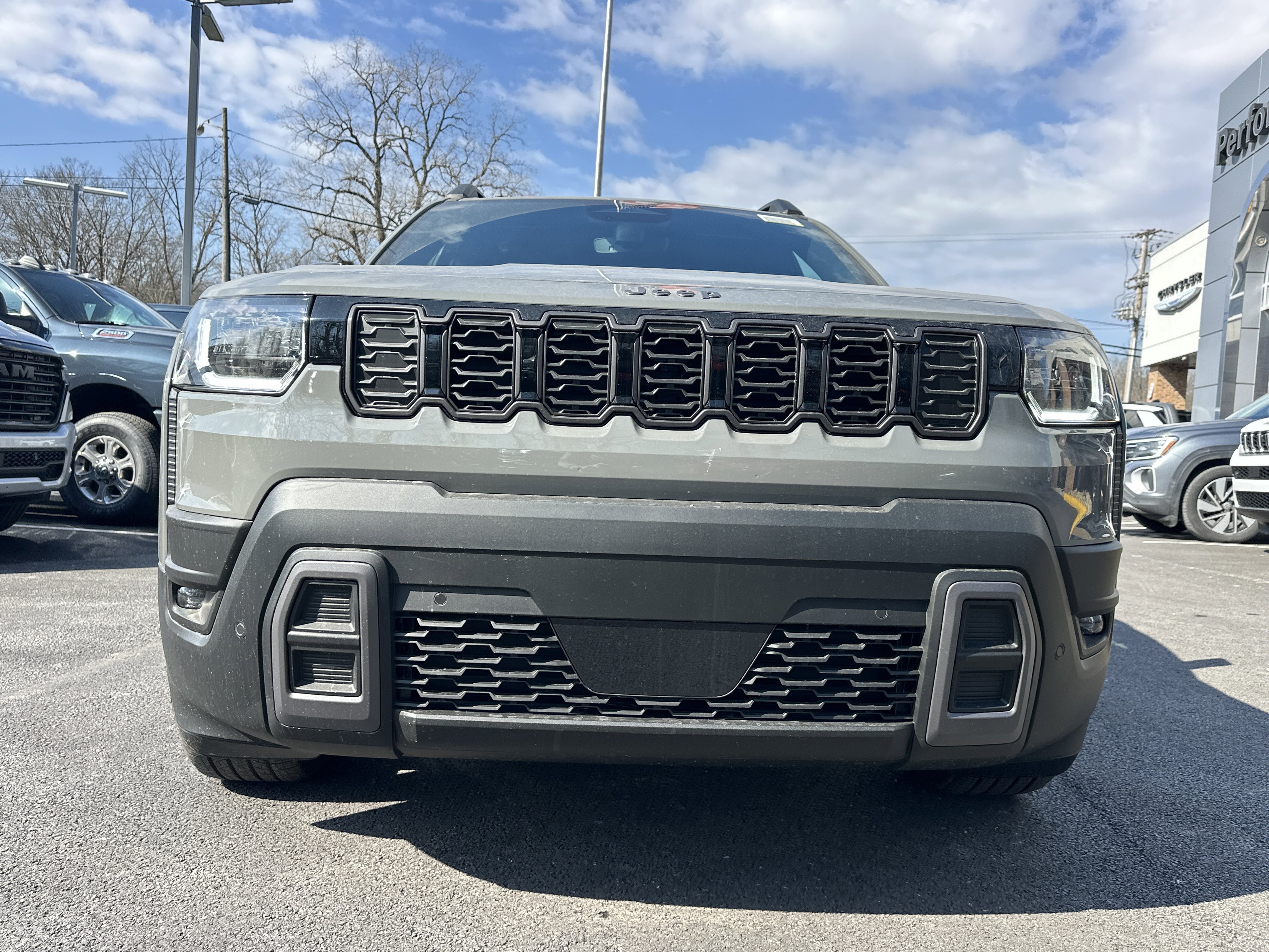 New 2026 Jeep Cherokee Overland image 17