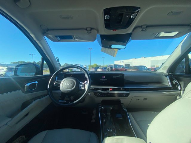 Certified 2024 Kia Sorento SX AWD/4WD image 12
