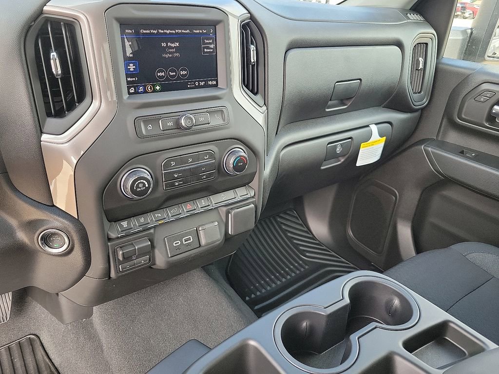 New 2025 Chevrolet Silverado 2500 Custom w/ Custom Value Package image 21