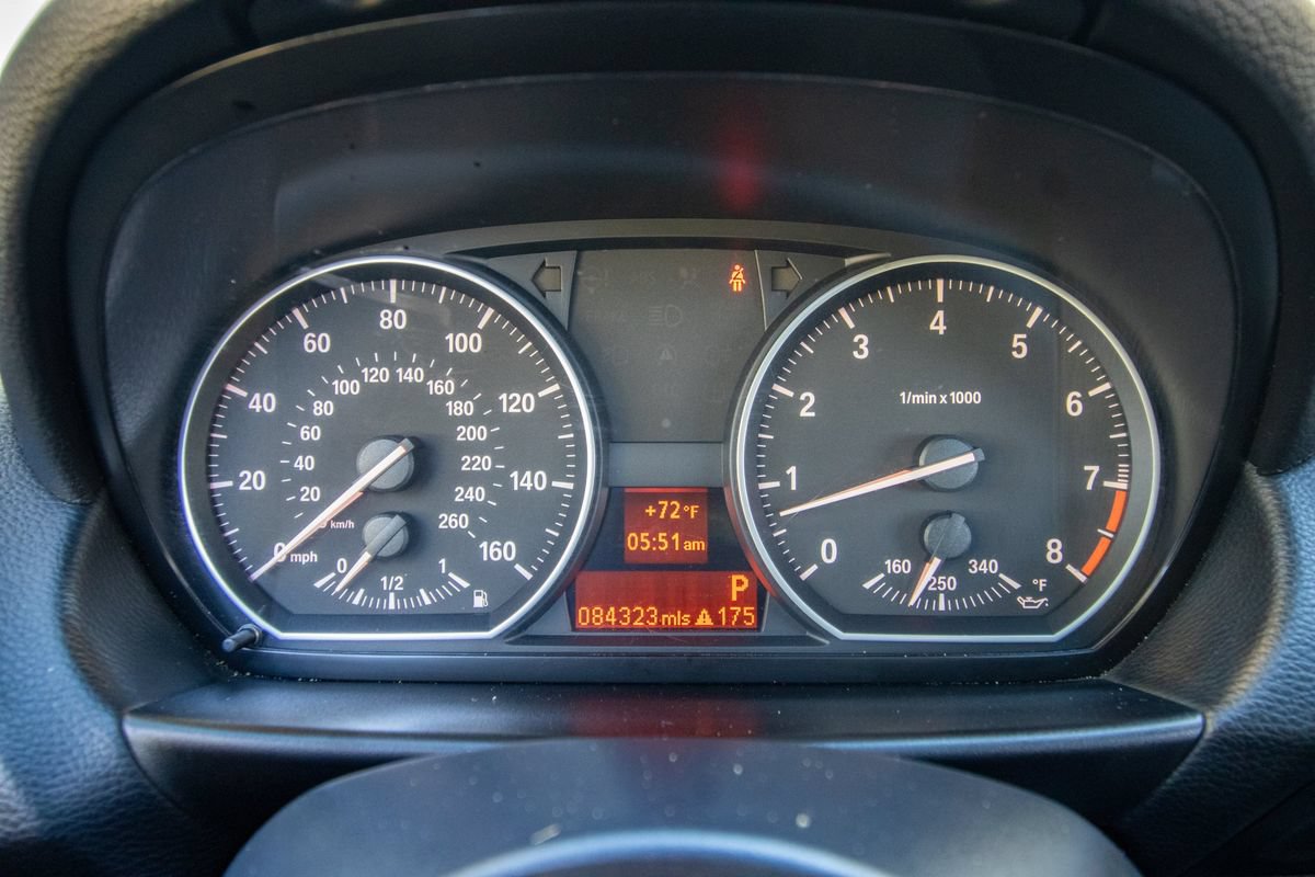 Used 2009 BMW 135i Coupe RWD image 28