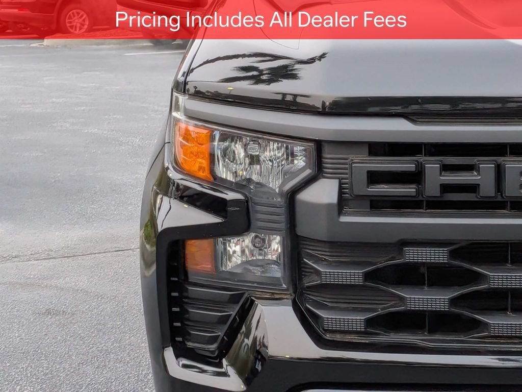 Used 2022 Chevrolet Silverado 1500 Custom w/ LPO, Dark Essentials Package RWD image 10