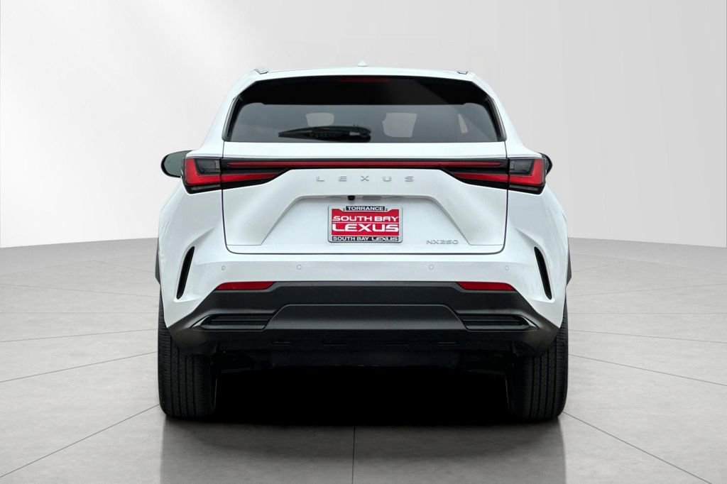 Used 2025 Lexus NX 250 FWD image 5