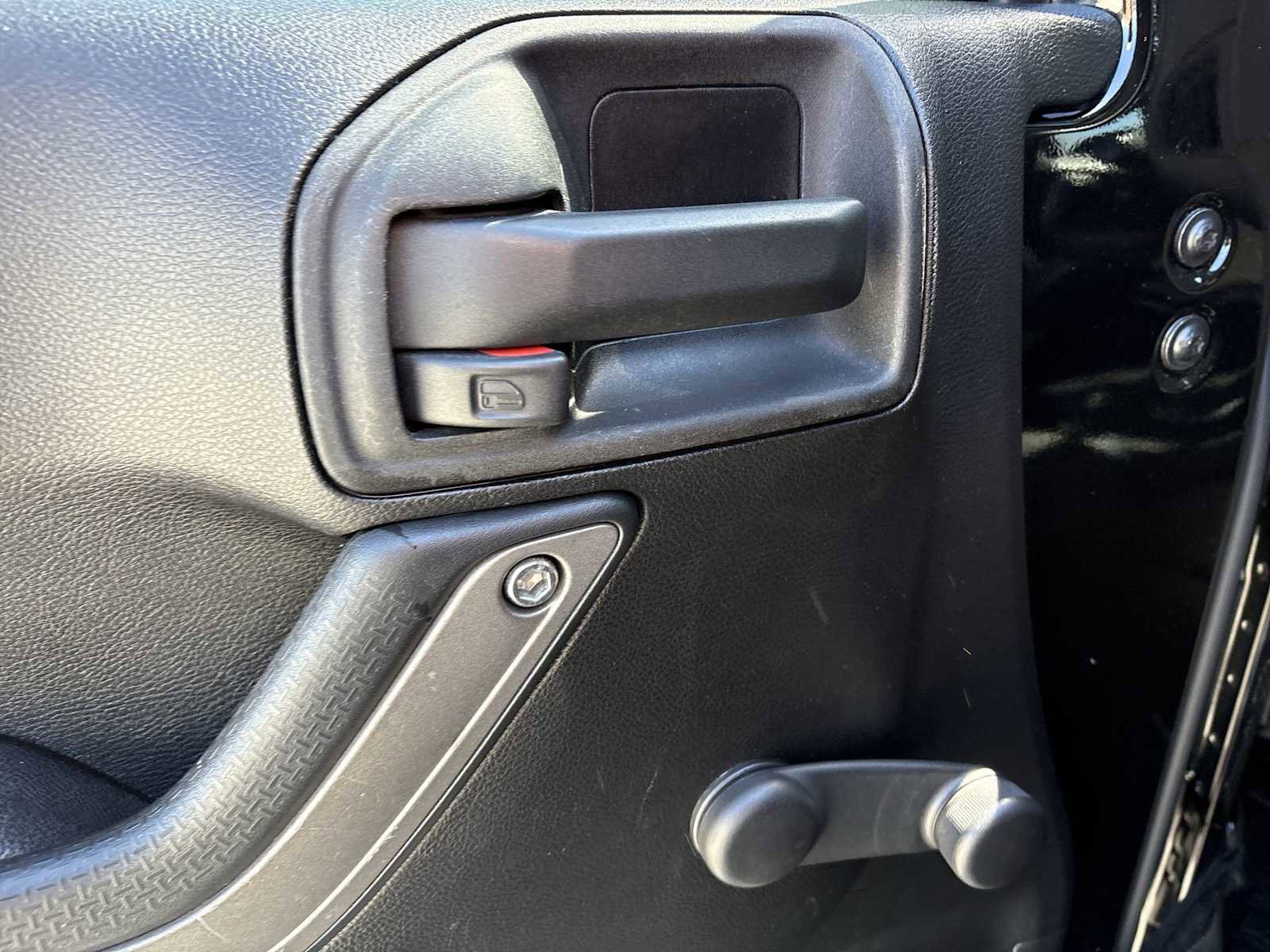 Used 2012 Jeep Wrangler Sport AWD/4WD image 19
