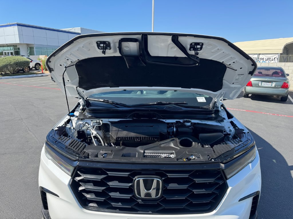 Used 2023 Honda Pilot Sport image 20