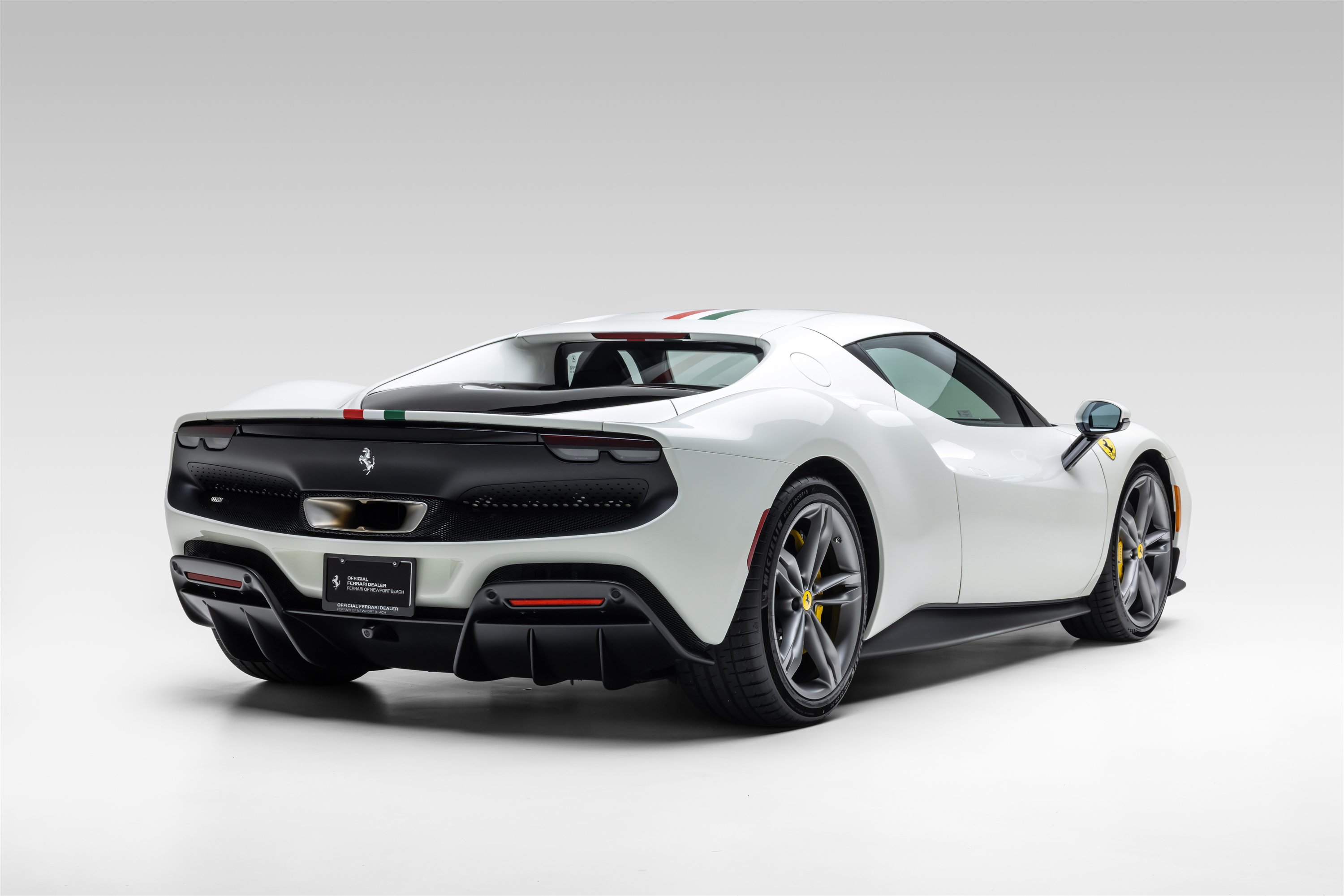Used 2022 Ferrari 296 GTB RWD image 7