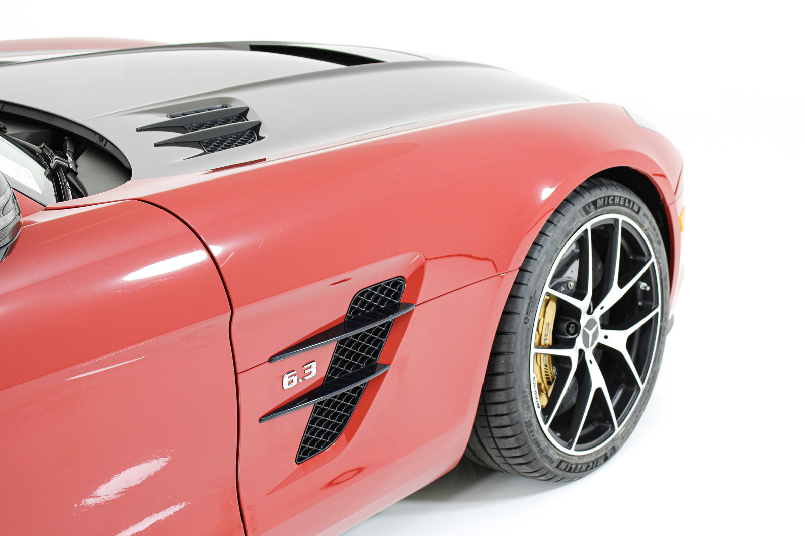 Used 2015 Mercedes-Benz SLS AMG GT Final Edition image 20