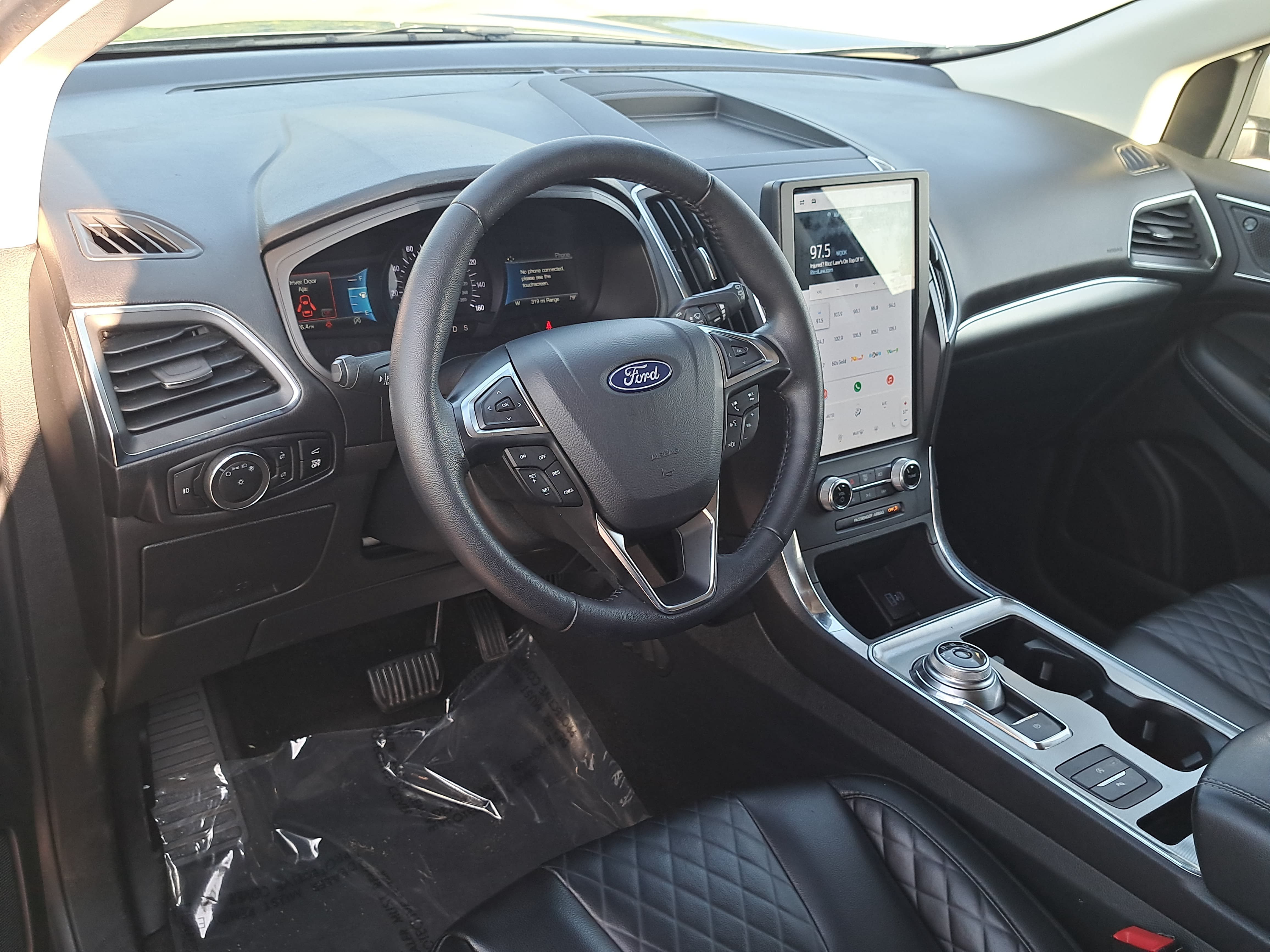 Used 2024 Ford Edge Titanium AWD/4WD image 17
