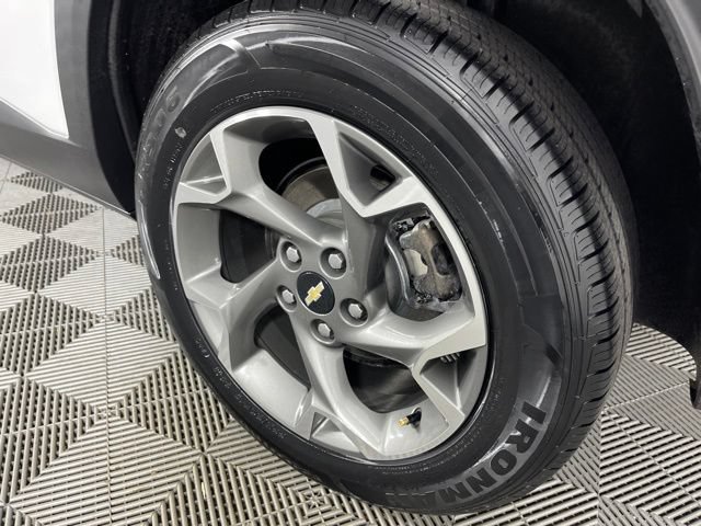 Used 2024 Chevrolet Trax LT w/ Driver Confidence Package FWD image 14