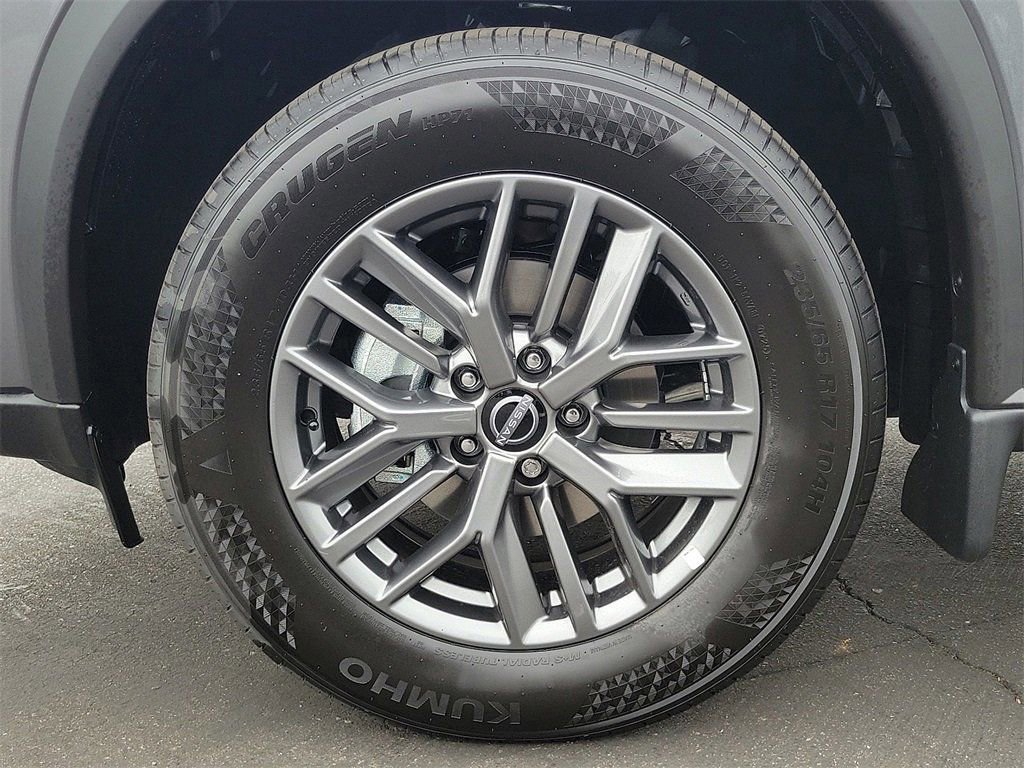 New 2026 Nissan Rogue S image 3