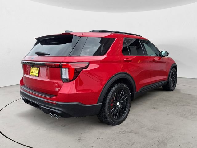 Used 2025 Ford Explorer ST image 5