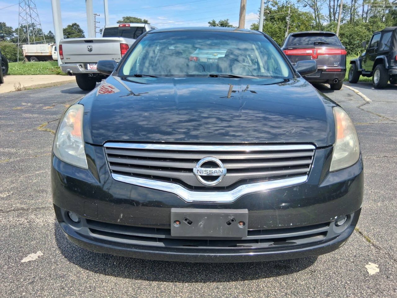 Used 2009 Nissan Altima 2.5 SL w/ SL Pkg FWD image 2