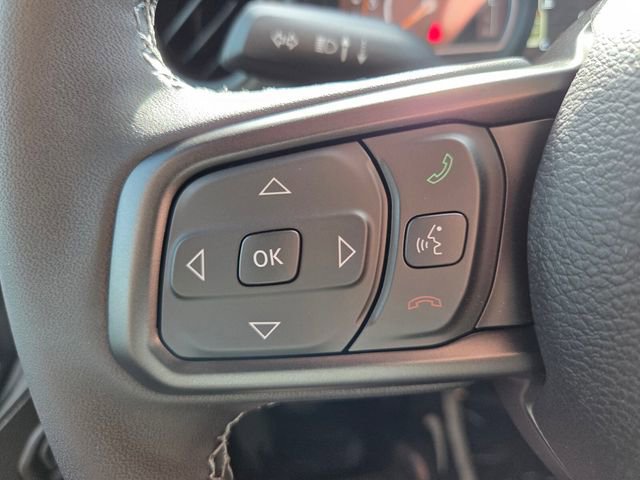 Used 2026 Jeep Gladiator Willys AWD/4WD image 24