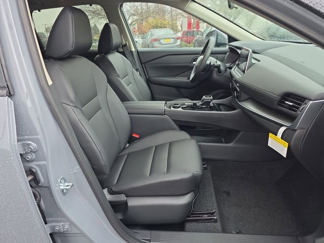 New 2026 Nissan Rogue SV w/ SV Premium Package image 9