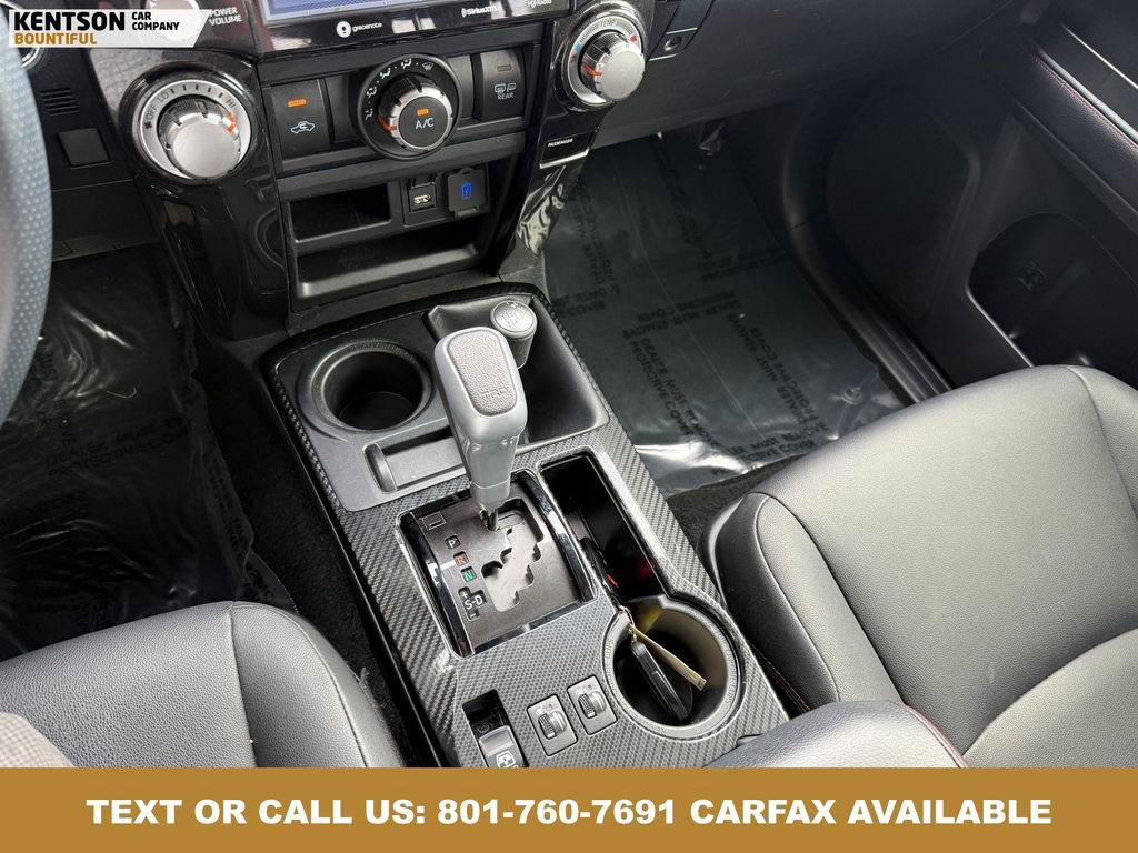 Used 2022 Toyota 4Runner TRD Off-Road Premium w/ Moonroof Package AWD/4WD image 25