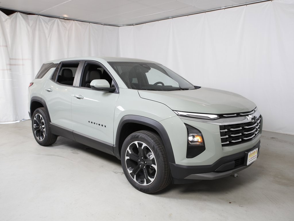 New 2026 Chevrolet Equinox LT w/ Convenience Package II image 1